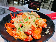 -巴厘龙虾·榜首油焖大虾(音乐学院·沿江酒馆店)