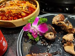 -小饕荟雅安贡椒鱼鲜馆(广福桥店)