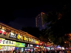 门面-八一好吃街·高品美食广场