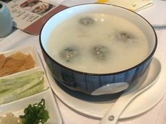 鲮鱼丸粥-金悦轩海鲜酒家(拱北店)