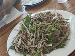 -溢心园香河肉饼总店