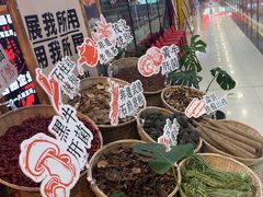 -刘一手重庆火锅(万达广场颍泉店)