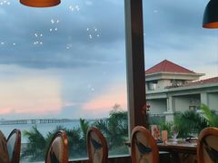 -V Bar海景扒房(北海湾惠龙万达嘉华酒店)