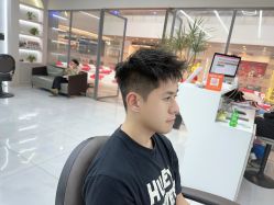 -尤司男士国潮理发馆