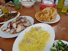 -铁东熏肉大饼铺老二马路黑牌子