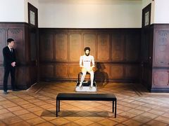 -Nathalie Djurberg与Hans Berg“牛皮纸包裹的月亮”-Prada荣宅当季展览