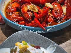 -叶派龙虾•招牌香辣蟹·海鲜(中海国际店)