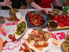 -肥肥虾庄·金牌油焖大虾(汉口城市广场店)