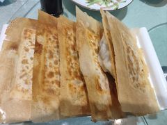 韭菜鸡蛋虾皮锅贴-大胡同天津菜·海肠捞饭·津门皮皮虾锅贴一绝(西姜井店)
