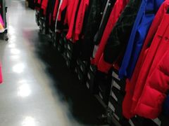 -上品折扣(回龙观店)