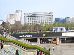 -泉城广场