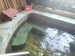 -泉城欧乐堡戏水湾艺术养生温泉