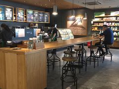 -星巴克(上海虹桥南丰城办公楼店)