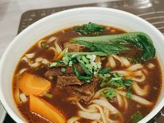 -康师傅私房牛肉面(马泉营奥莱店)