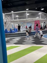 -MINI MARS KIDS CLUB亲子家庭中心(长宁天山店)