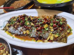 -黄泥岗·地道湖北菜(奥特莱斯店)