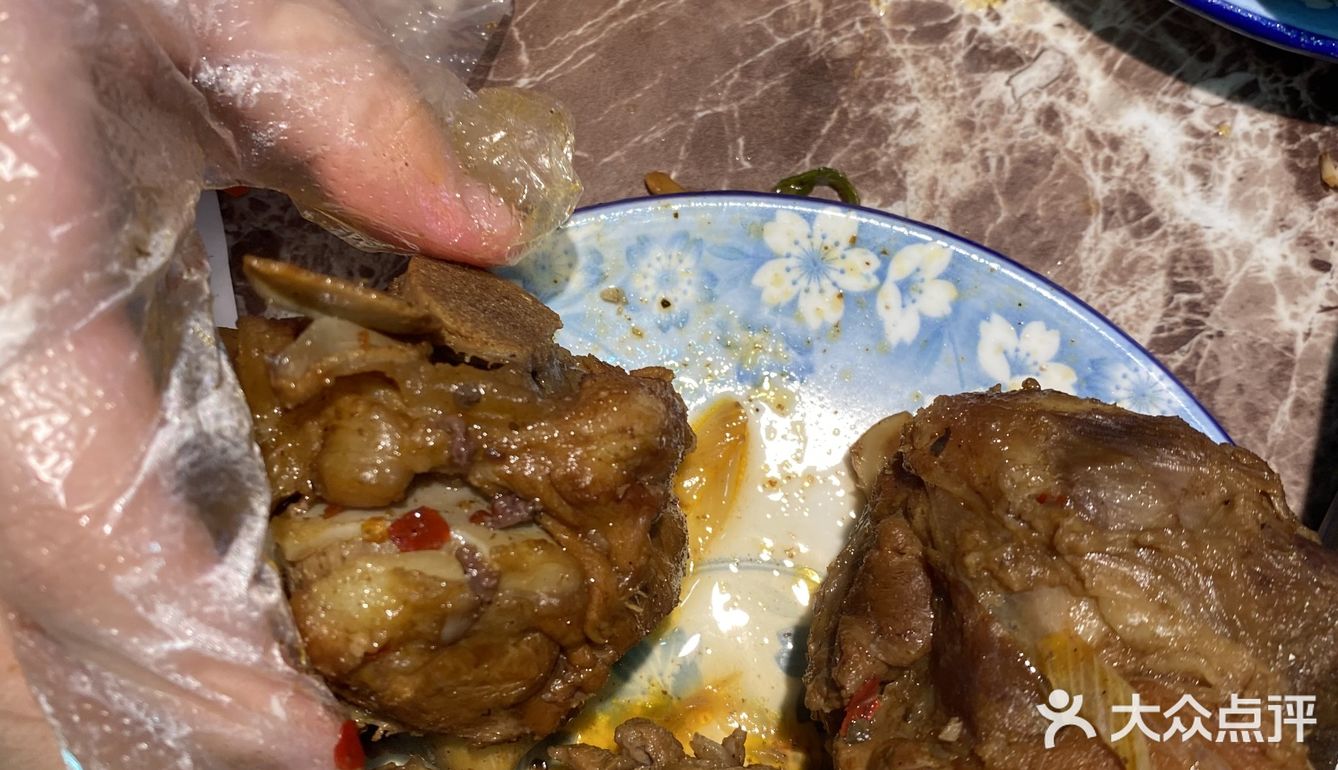 酱大骨自助，和朋友一起去的