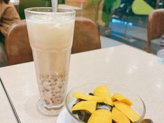 -佰搭果·广式茶餐厅(西华路店)