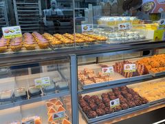 -鲍师傅糕点(江苏路店)