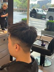 -悦Salon发型设计