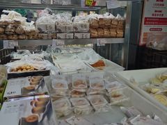 面包甜点陈列柜-闻酥园(大慈寺店)