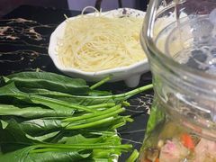 -火枪手串吧·鹤岗小串涮肚(亦庄店)