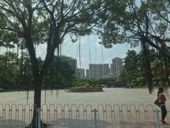 -英雄广场