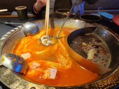 -靓寨酸汤火锅(时尚天河东一街店)