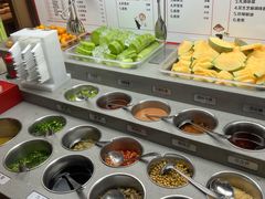 自助调料区-海底捞火锅(西单店)