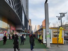 -万达广场(龙湖店)
