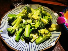蒜蓉炒西兰花-上楼私房菜(院士路店)