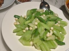 -初蓉丨遇见新川菜(亲贤街荣耀店)