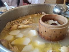 -朴小妹人参鸡汤火锅(长白山万达店)