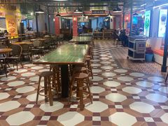 -大食代美食广场(上海中心店)
