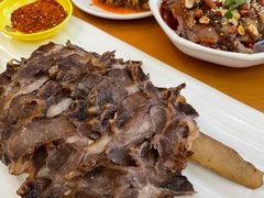 -曾牛肉