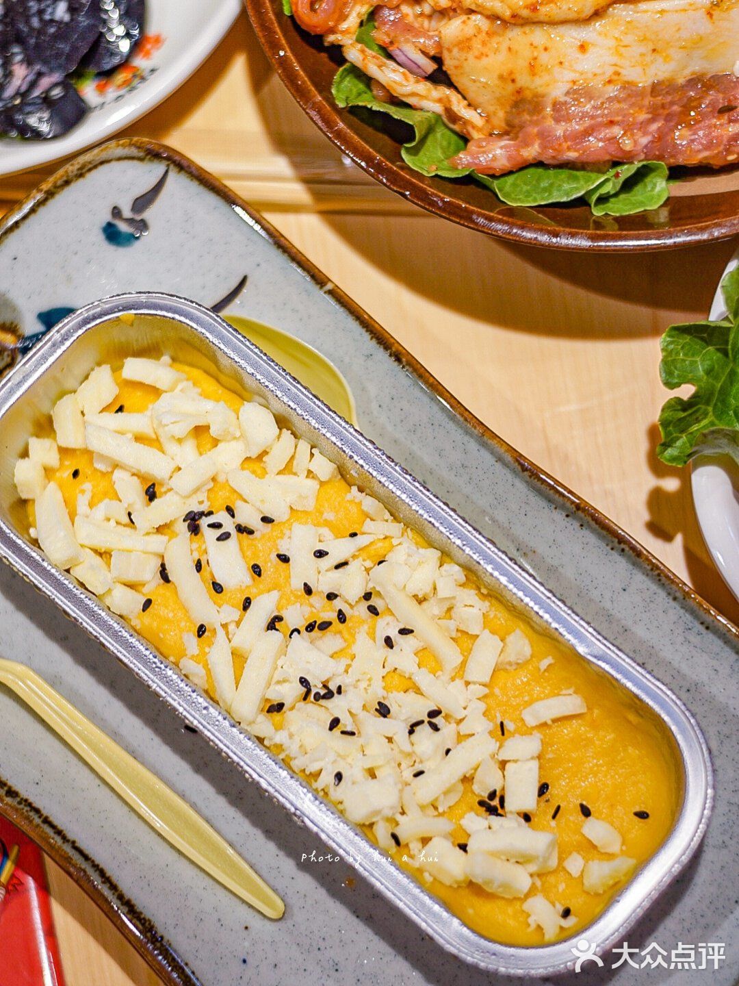 武汉烤肉🔥糯叽叽的桂花年糕，我一个人可以吃五盘