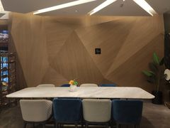 -桔子酒店(深圳东门湖贝地铁站店)