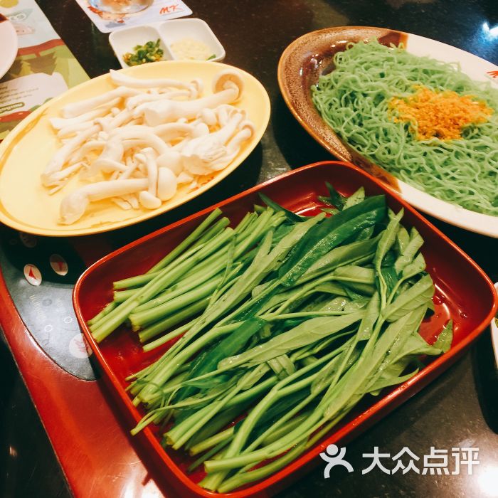 mk泰式火锅中央世界商业中心店空心菜图片 - 第2张
