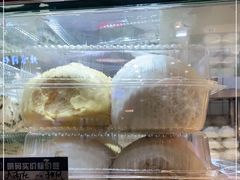 -白玉兰食品甜凤店(合生汇店)