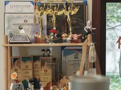 -SAFARI COFFEE