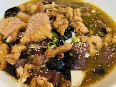 -卯火锅(人和协信店)