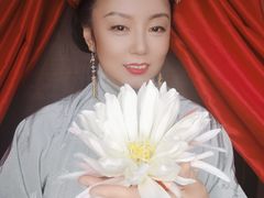 -翩若国风汉服体验馆