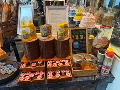 -美食汇自助餐厅(成都万达瑞华酒店)
