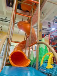 -动力星球家庭亲子游乐中心