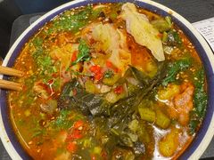 -云阿蛮云南生烫牛肉米线(奉贤路店)