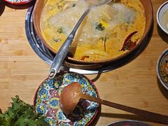 -洱火云南酸菜牛肉火锅(石景山当代商城店)