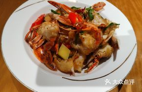 Stir-fried Live Crab with Ginger and Scallion