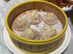 蟹粉汤包-苏帮袁Sue Cuisine(来福士店)