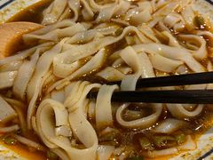 -霸蛮湖南菜·牛肉粉(荣京西街店)
