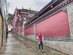 -塔尔寺游客服务中心